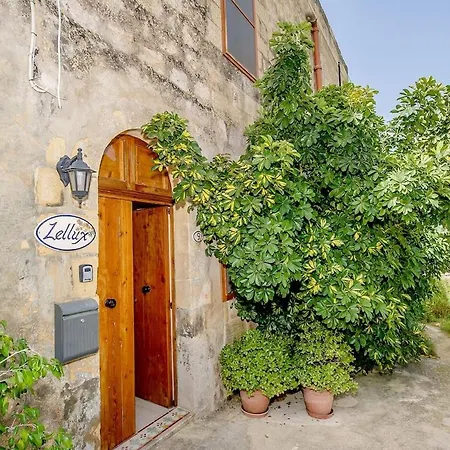 Country house Lellux *